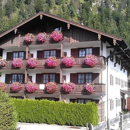 Appartamento Haus Kirchplatz Reit im Winkl Esterno foto