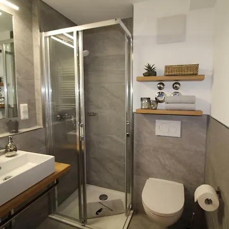 Appartamento Haus Kirchplatz Reit im Winkl Esterno foto